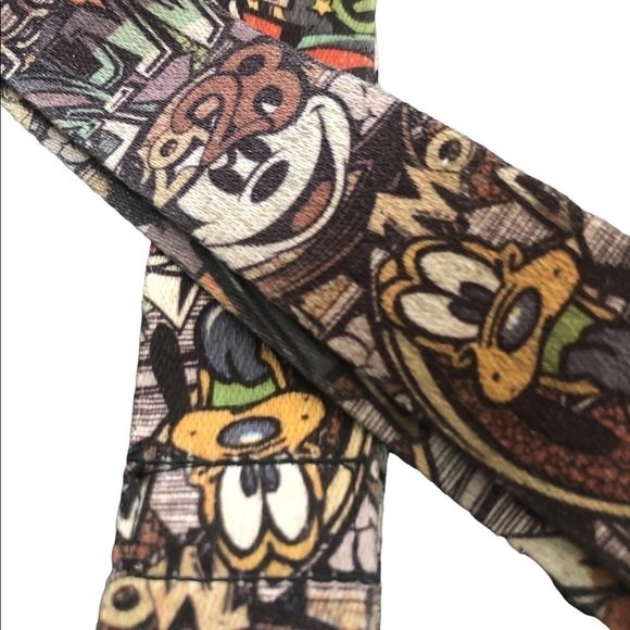 Walt Disney World Printed Lanyard Goofy Mickey Collage Measures 24” Keys Work - Picture 1 of 5